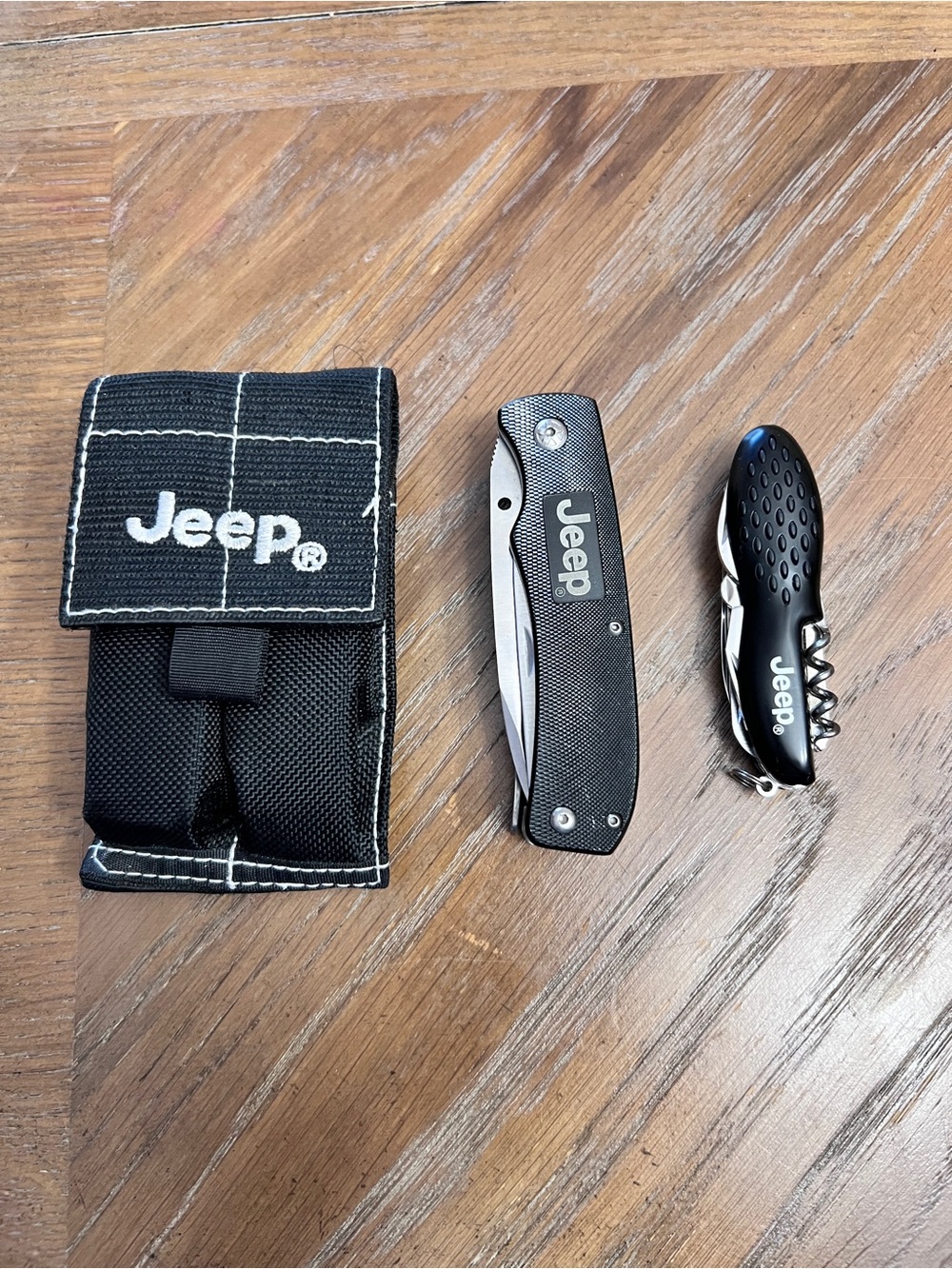 Jeep Black Folding Knife and Multi-Tool Set with Pouch